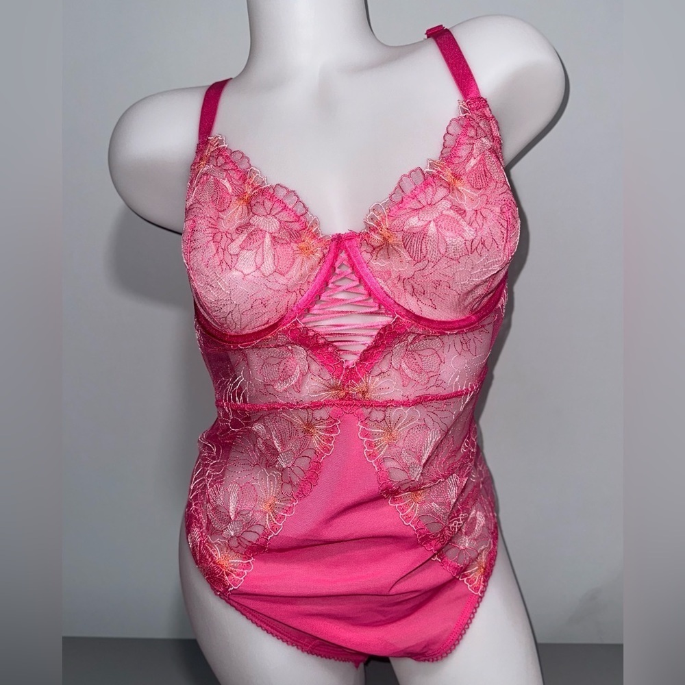 NWT - EMBROIDERED UNDERWIRE BODYSUIT - MESH PINK - Picture 2 of 10